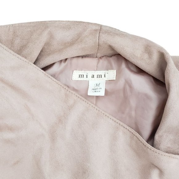 Miami Womens Size Medium‎ Tan Colored Super Soft Faux Suede Asymmetrical Jacket - Picture 4 of 7